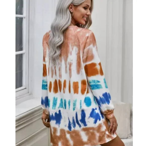 COPY -Tiedye sweatshirt dress - Picture 2 of 12